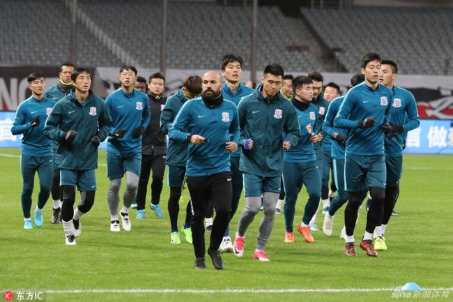 武磊双响打破中超单赛季进球纪录