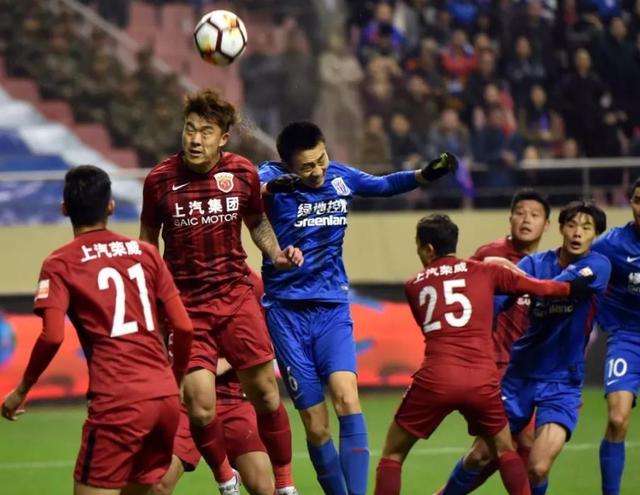 上港的奥斯卡今年几岁了